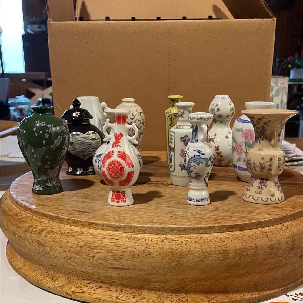 Assorted Miniature vases. Vintage Franklin porcelain